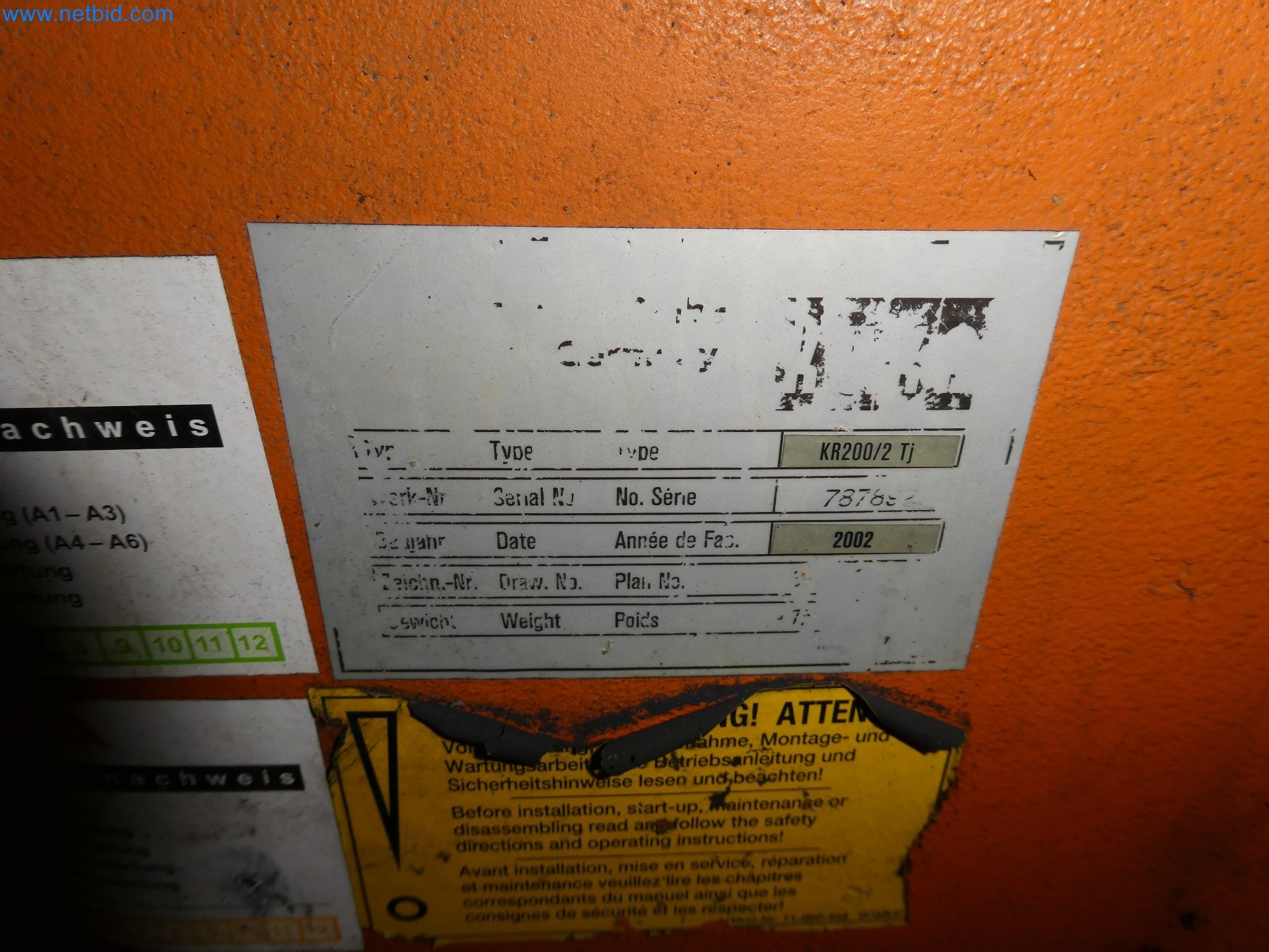 Robots, welding equipment and assembly accessories from the automotive industry-53