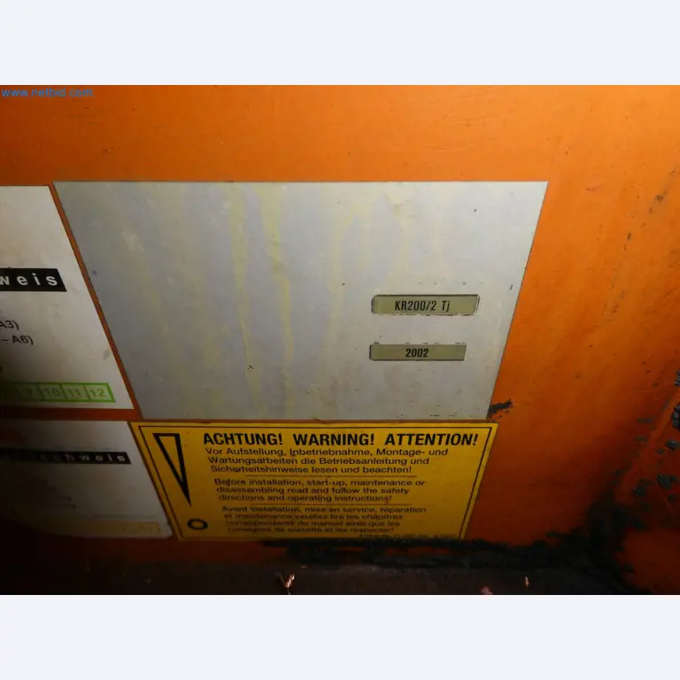 Robots, welding equipment and assembly accessories from the automotive industry-56