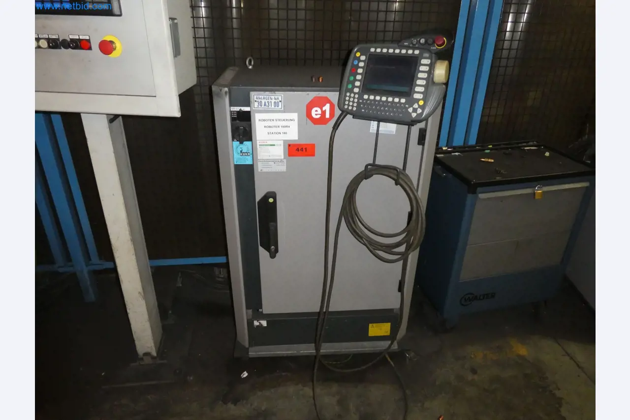 Robots, welding equipment and assembly accessories from the automotive industry-76