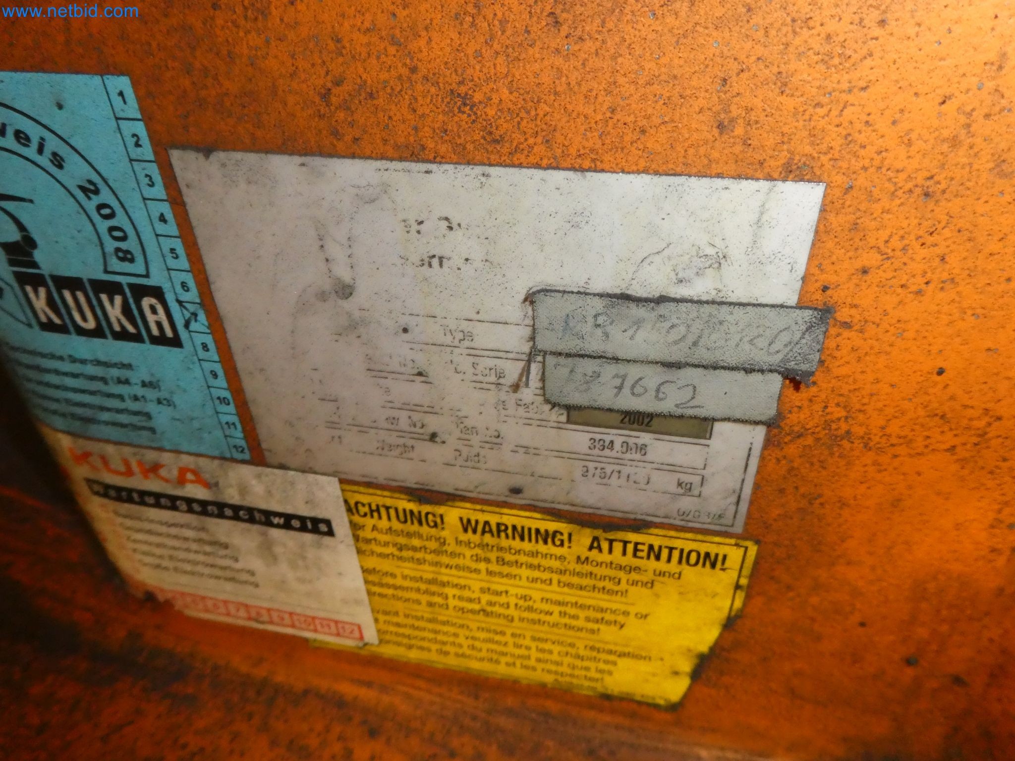 Robots, welding equipment and assembly accessories from the automotive industry-79