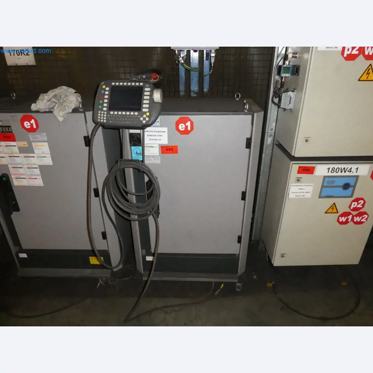 Robots, welding equipment and assembly accessories from the automotive industry-82