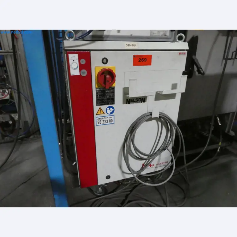 Robots, equipos de soldadura y accesorios de montaje de la industria del automóvil-4