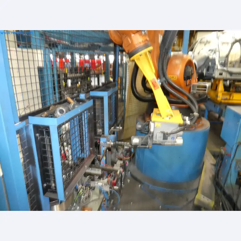 Robots, equipos de soldadura y accesorios de montaje de la industria del automóvil-7