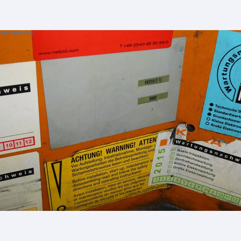 Robots, welding equipment and assembly accessories from the automotive industry-104