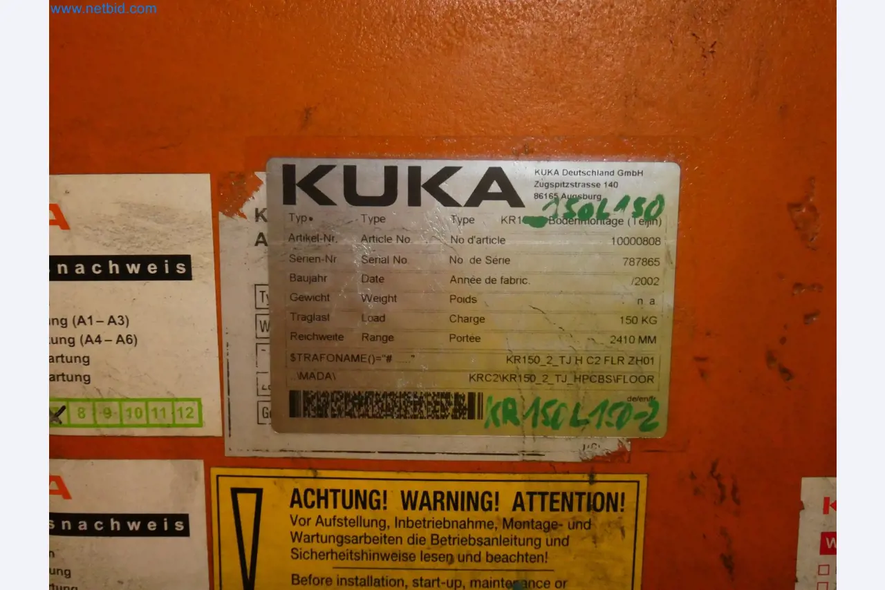 Robots, welding equipment and assembly accessories from the automotive industry-107