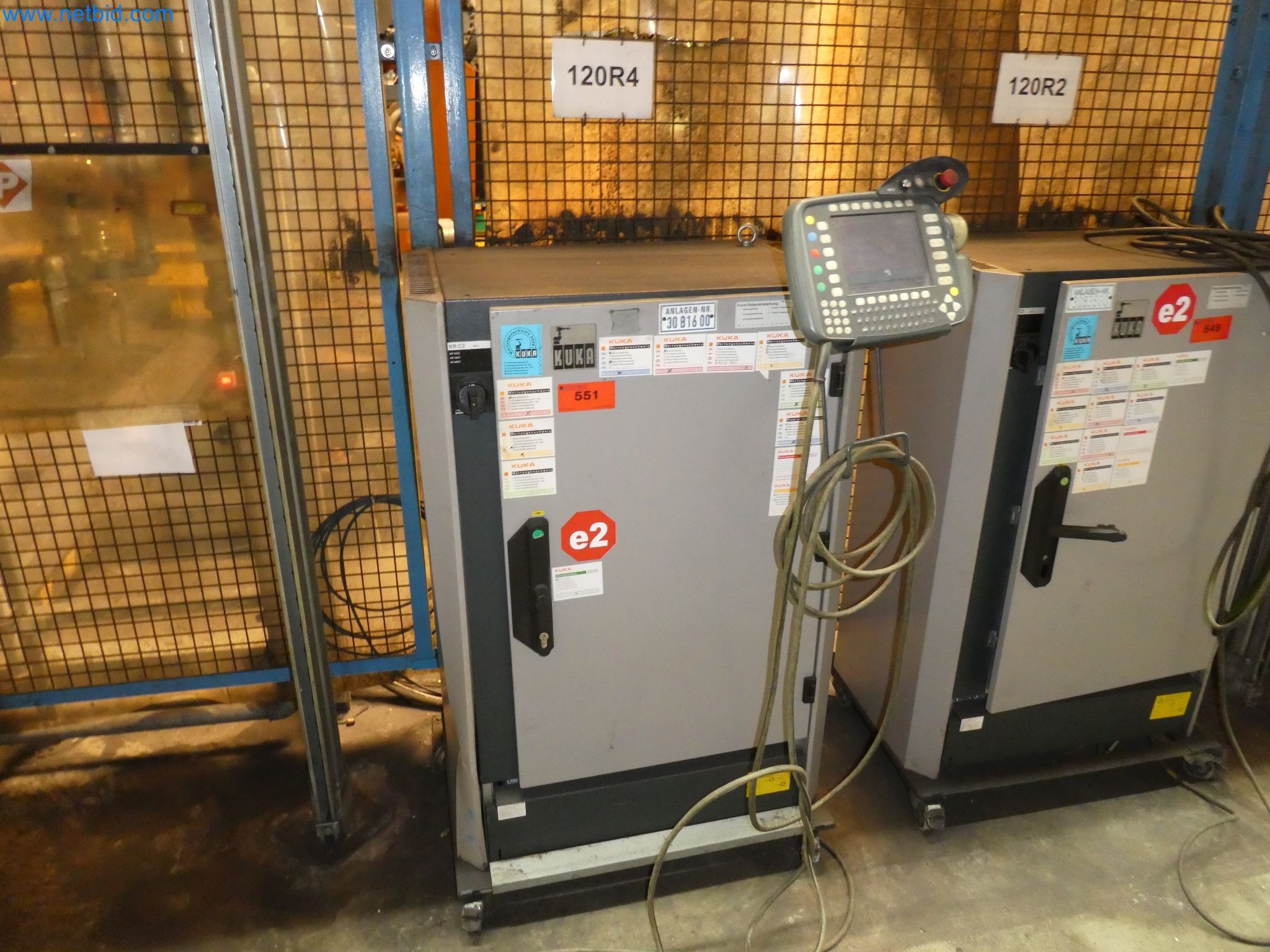 Robots, welding equipment and assembly accessories from the automotive industry-123