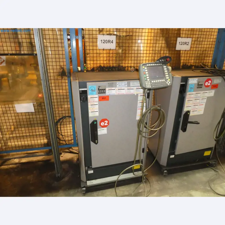 Robots, welding equipment and assembly accessories from the automotive industry-123