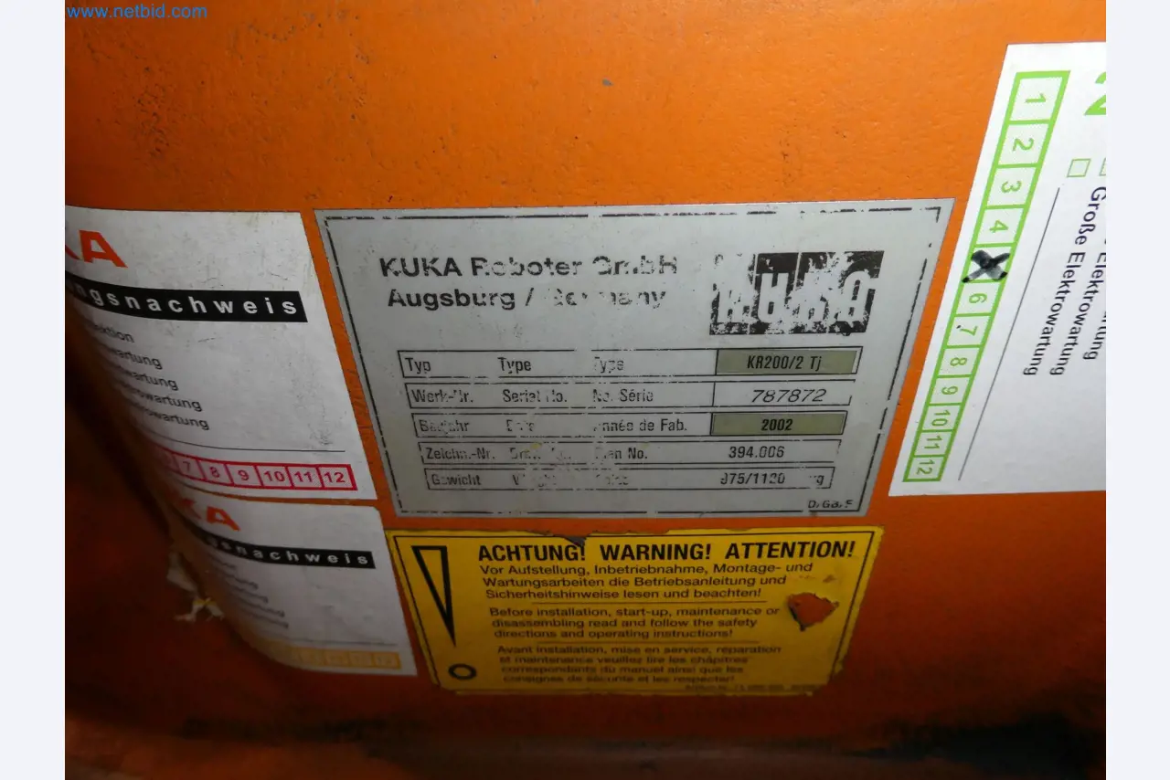 Robots, welding equipment and assembly accessories from the automotive industry-2