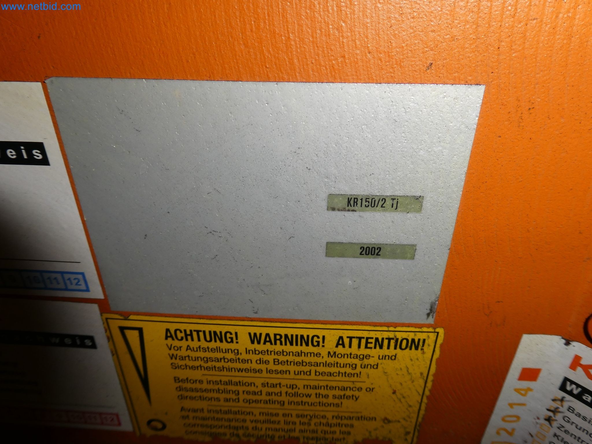 Robots, welding equipment and assembly accessories from the automotive industry-43