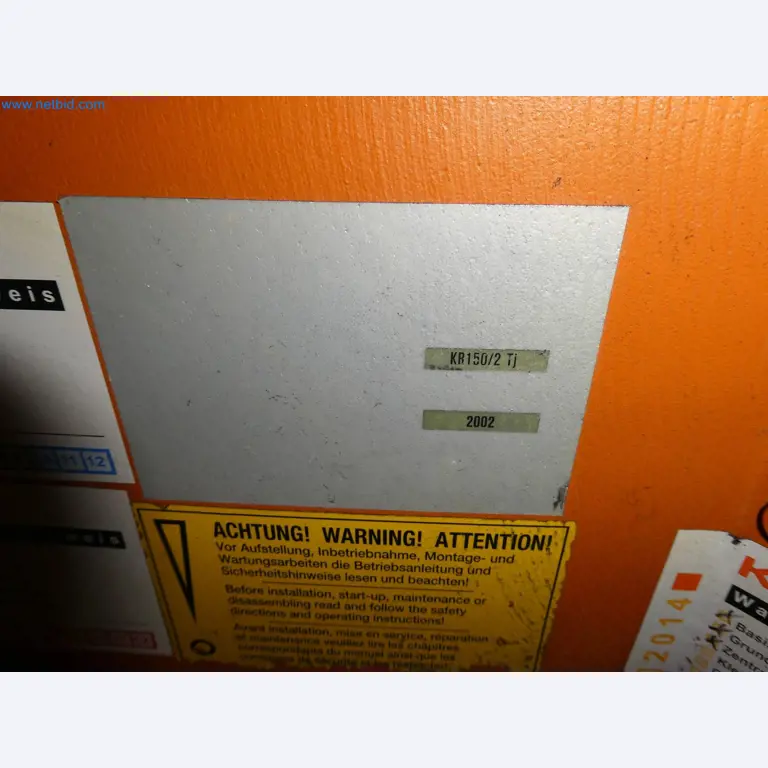 Robots, welding equipment and assembly accessories from the automotive industry-43