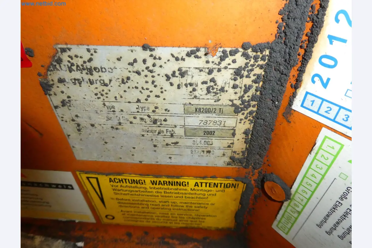 Robots, welding equipment and assembly accessories from the automotive industry-49