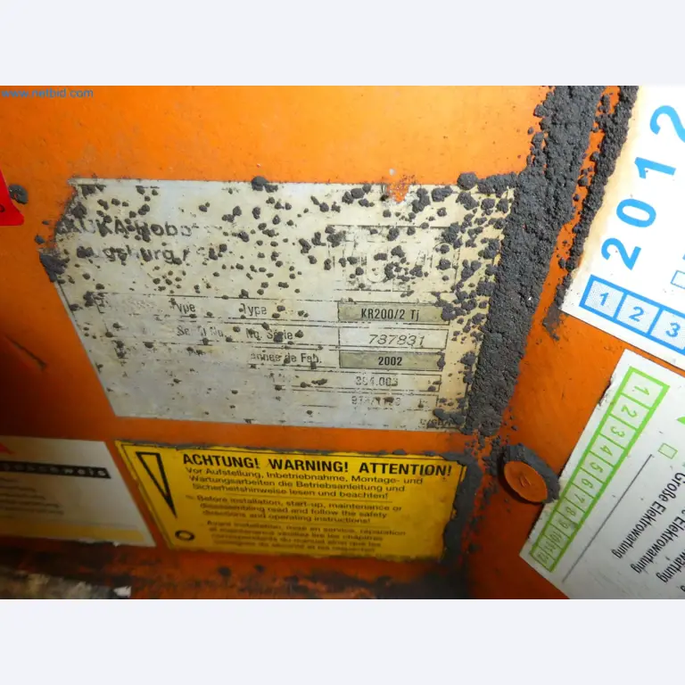 Robots, welding equipment and assembly accessories from the automotive industry-49