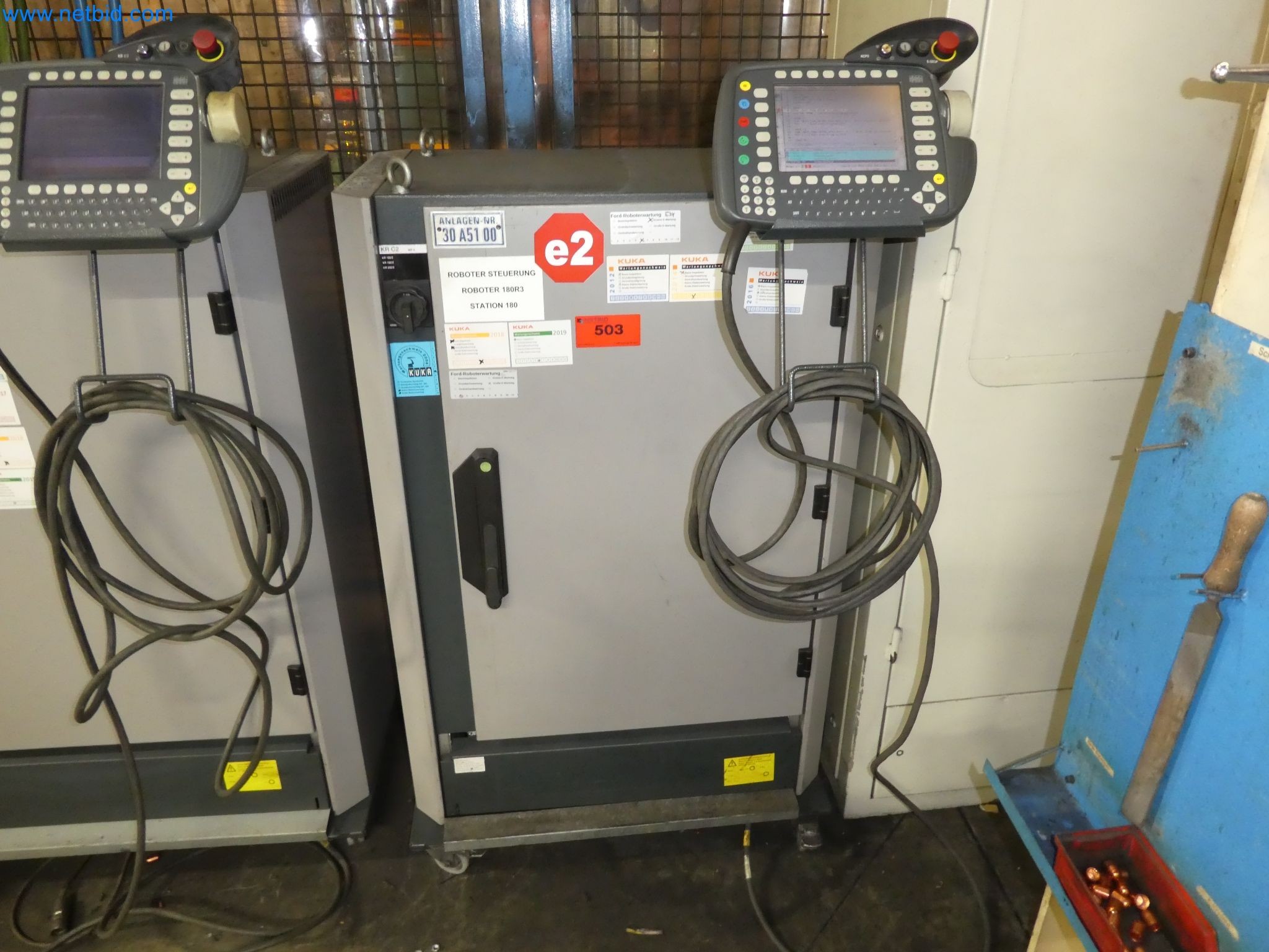 Robots, welding equipment and assembly accessories from the automotive industry-50