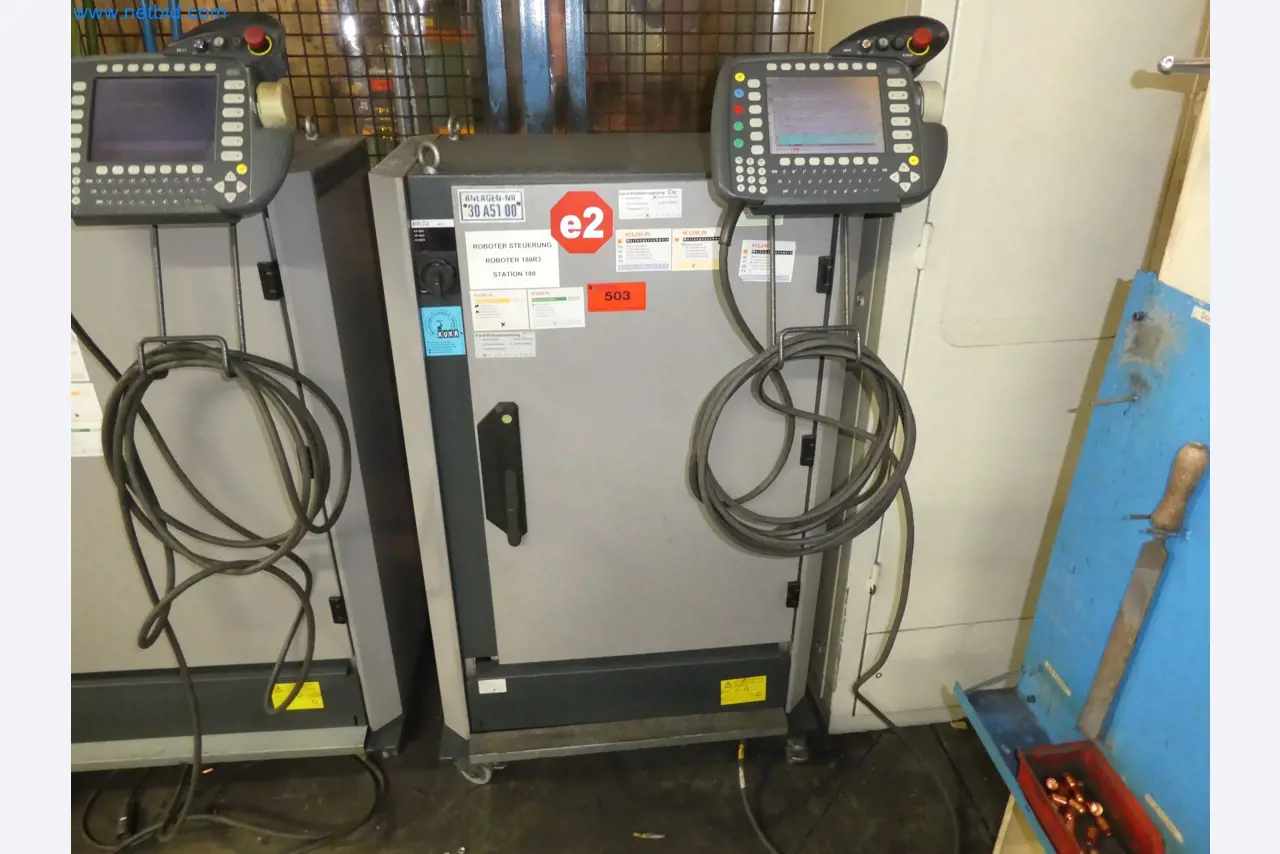 Robots, welding equipment and assembly accessories from the automotive industry-50