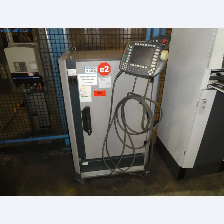 Robots, welding equipment and assembly accessories from the automotive industry-59