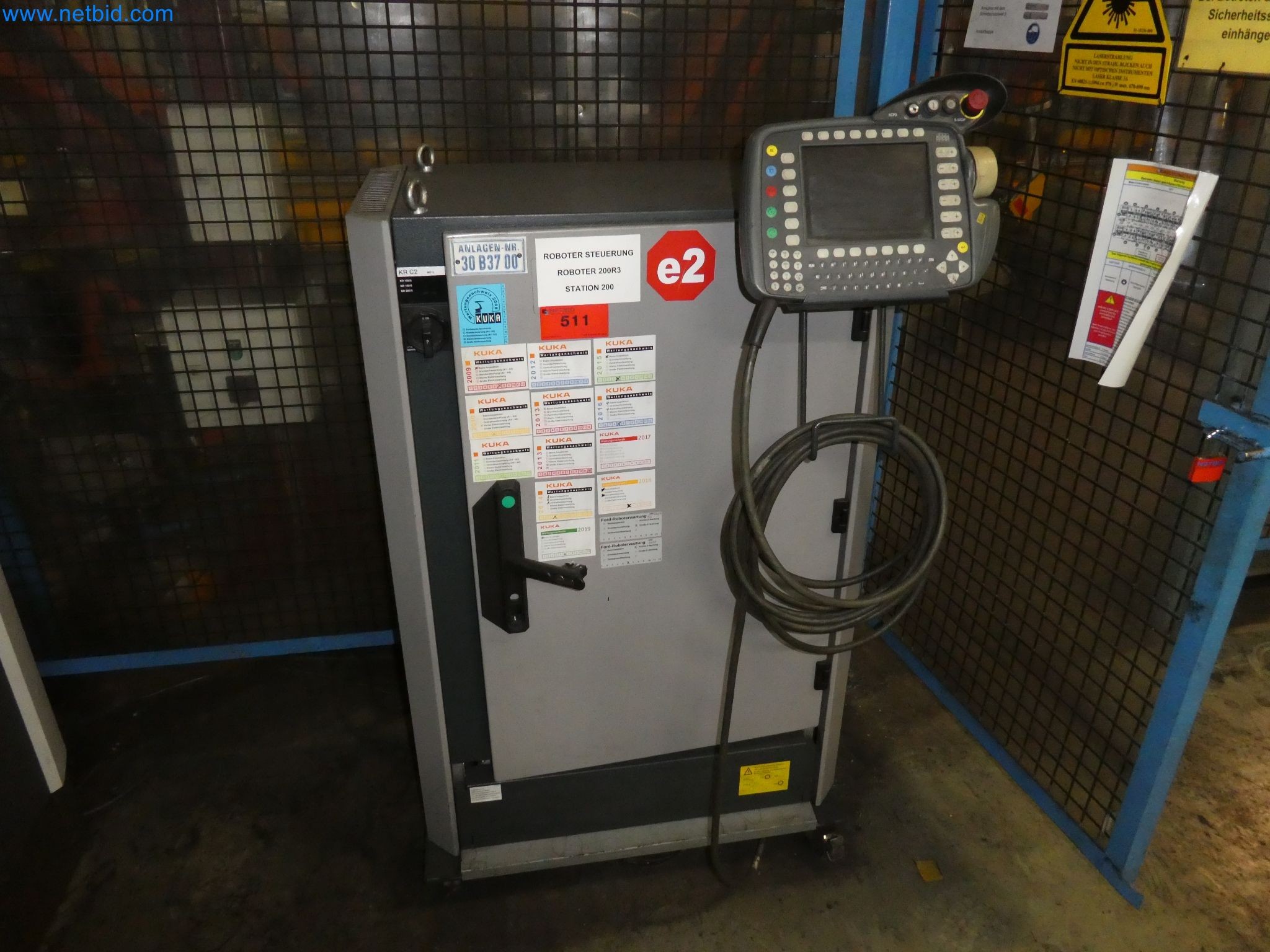 Robots, welding equipment and assembly accessories from the automotive industry-62