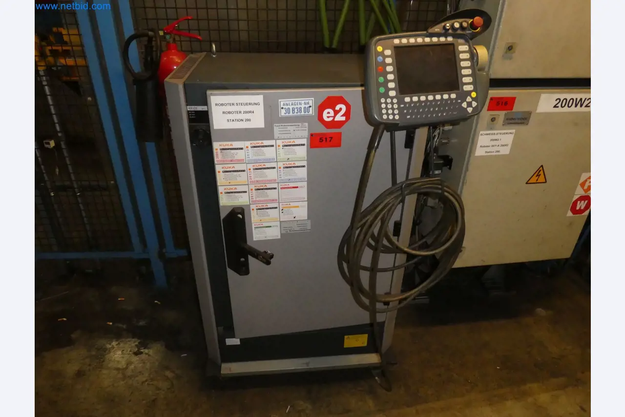 Robots, welding equipment and assembly accessories from the automotive industry-68