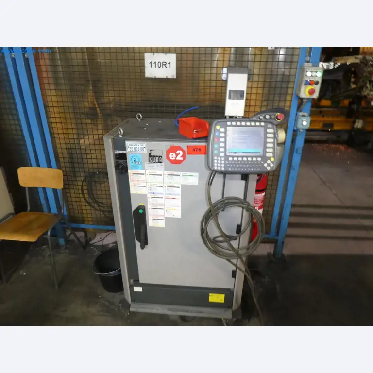 Robots, welding equipment and assembly accessories from the automotive industry-7