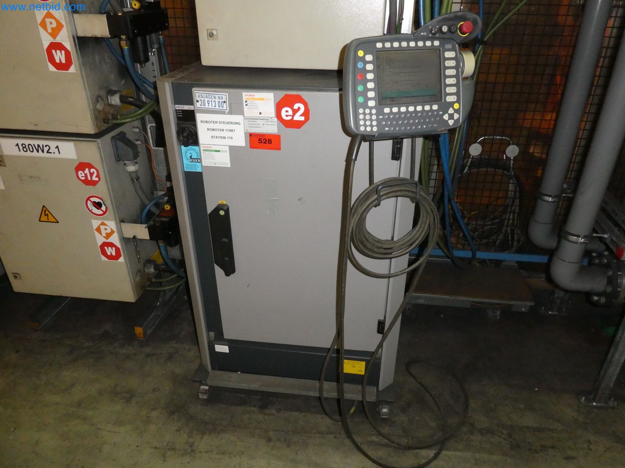 Robots, welding equipment and assembly accessories from the automotive industry-86