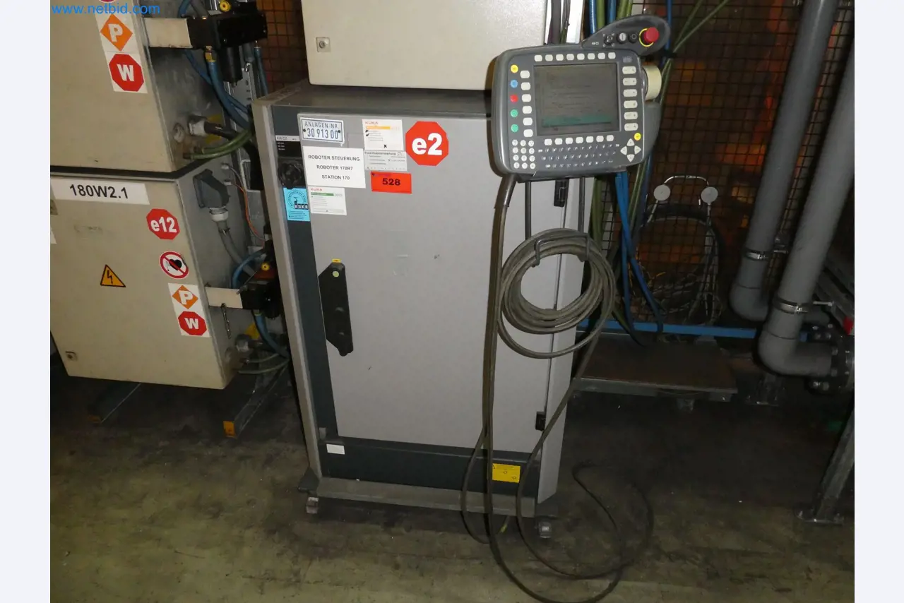 Robots, welding equipment and assembly accessories from the automotive industry-86