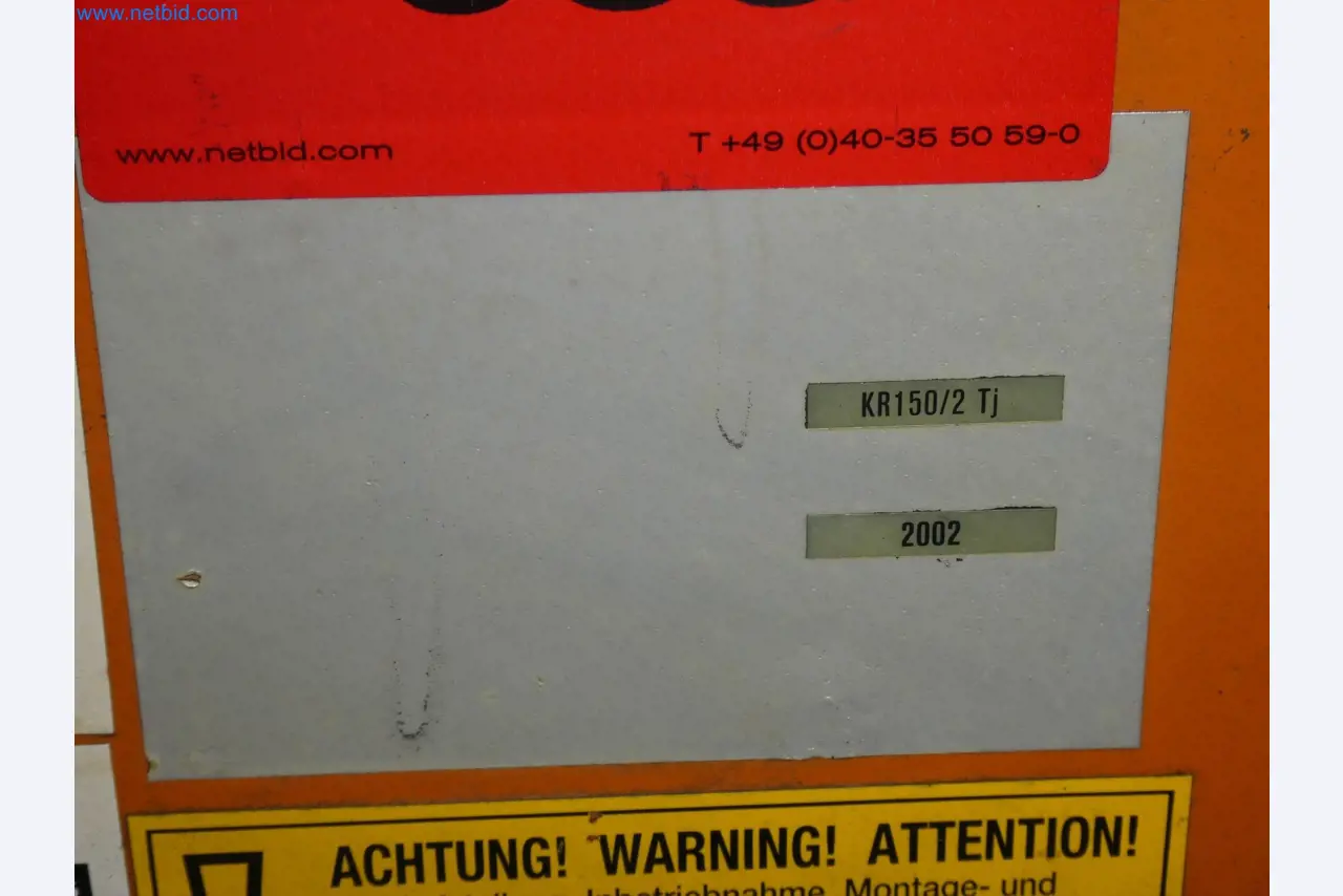 Robots, welding equipment and assembly accessories from the automotive industry-98