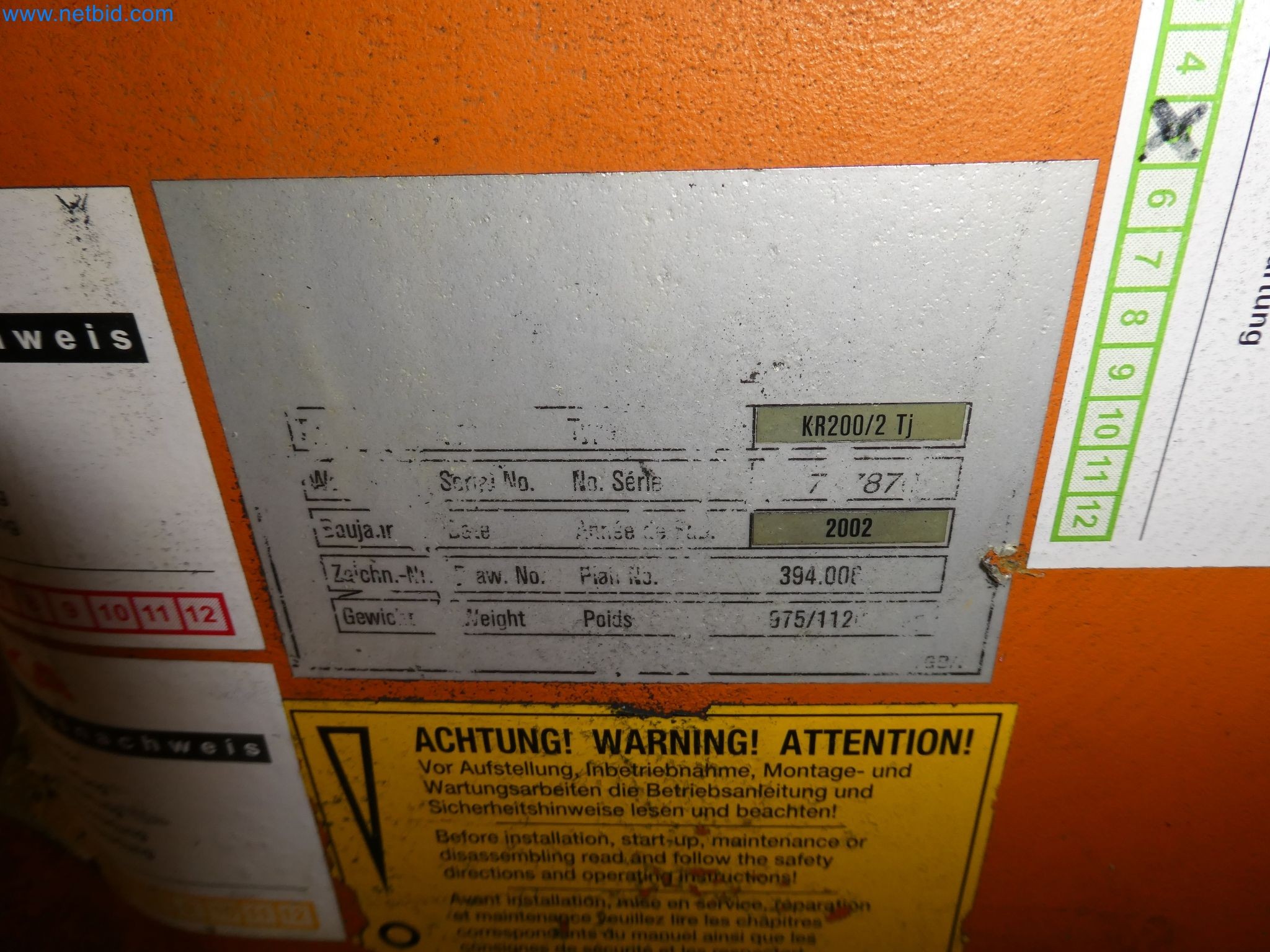 Robots, welding equipment and assembly accessories from the automotive industry-9