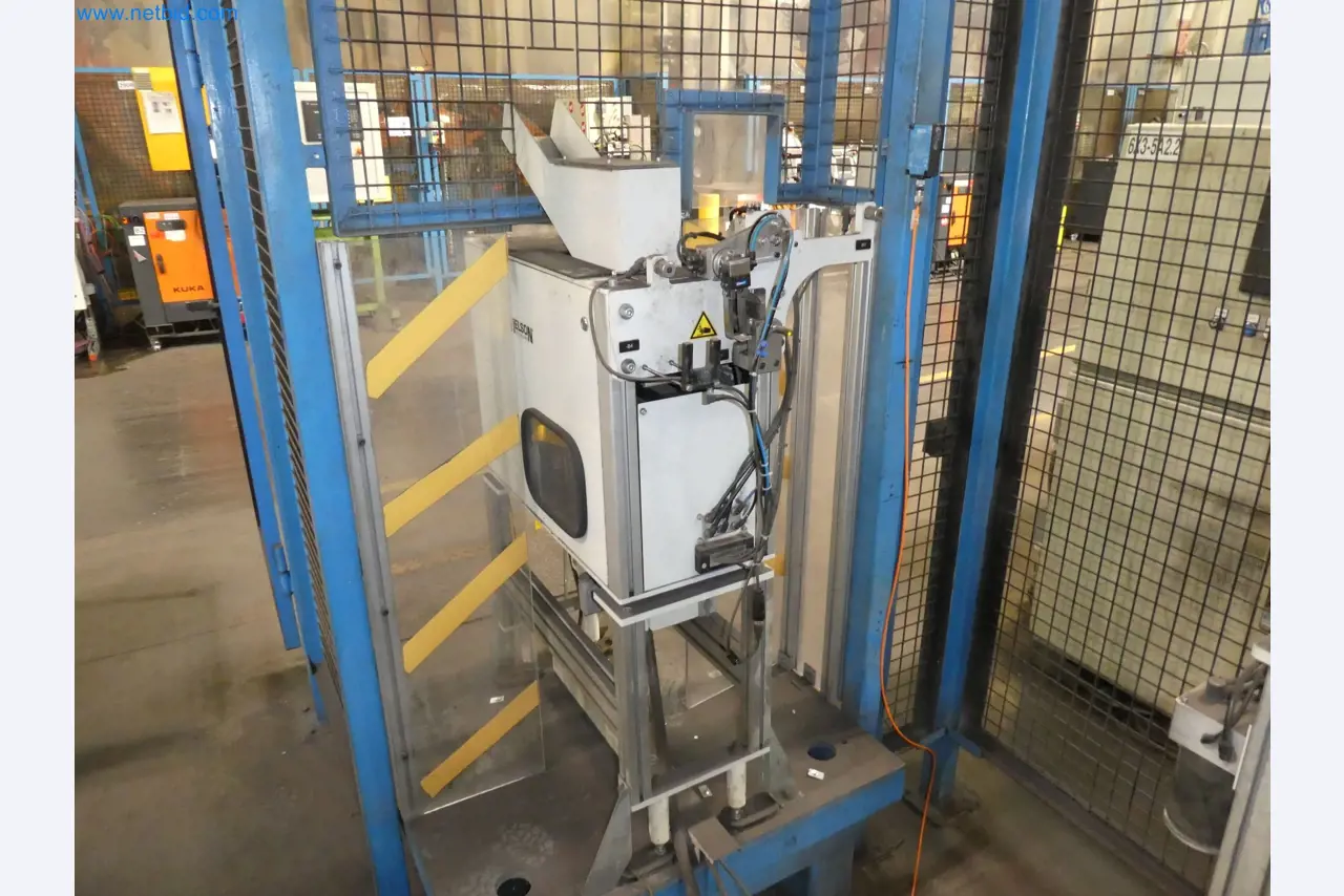 Robots, equipos de soldadura y accesorios de montaje de la industria del automóvil-3