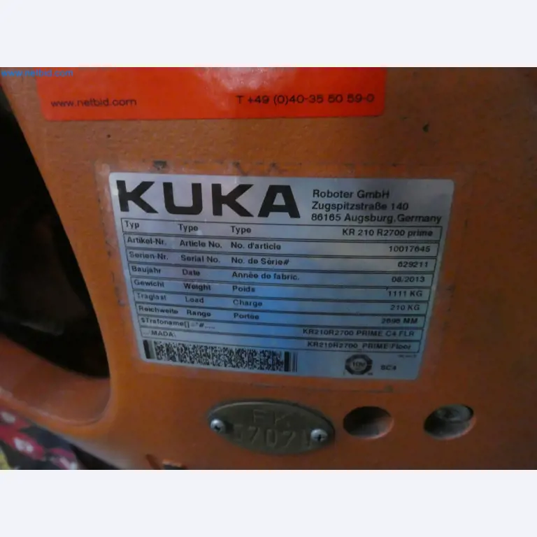 Robots, equipos de soldadura y accesorios de montaje de la industria del automóvil-2