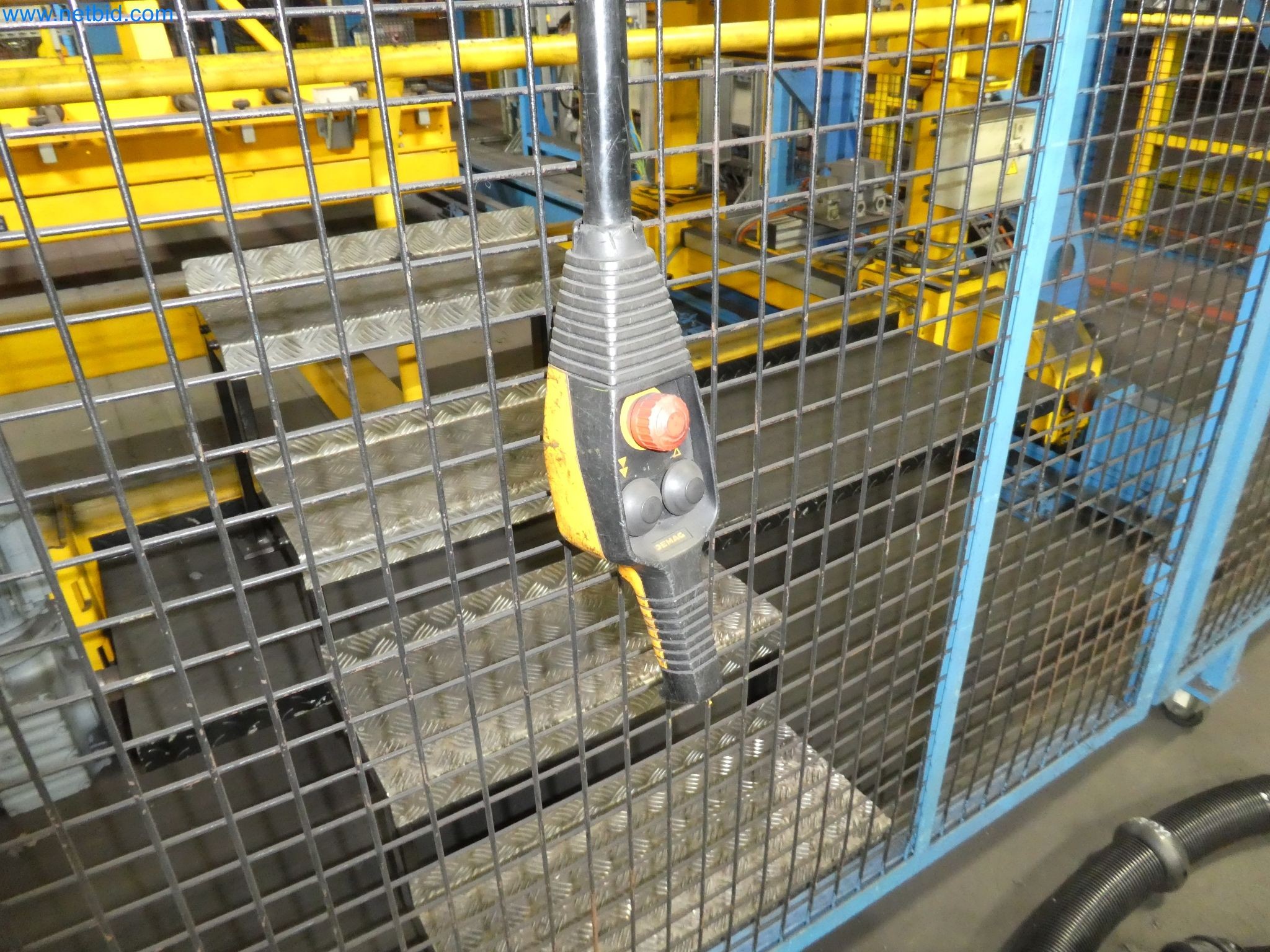 Robots, welding equipment and assembly accessories from the automotive industry-4