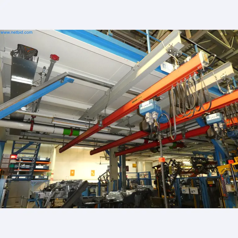 Robots, welding equipment and assembly accessories from the automotive industry-9