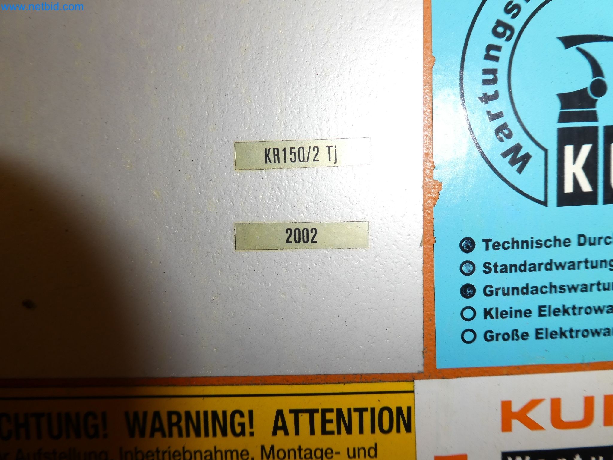 Robots, welding equipment and assembly accessories from the automotive industry-103