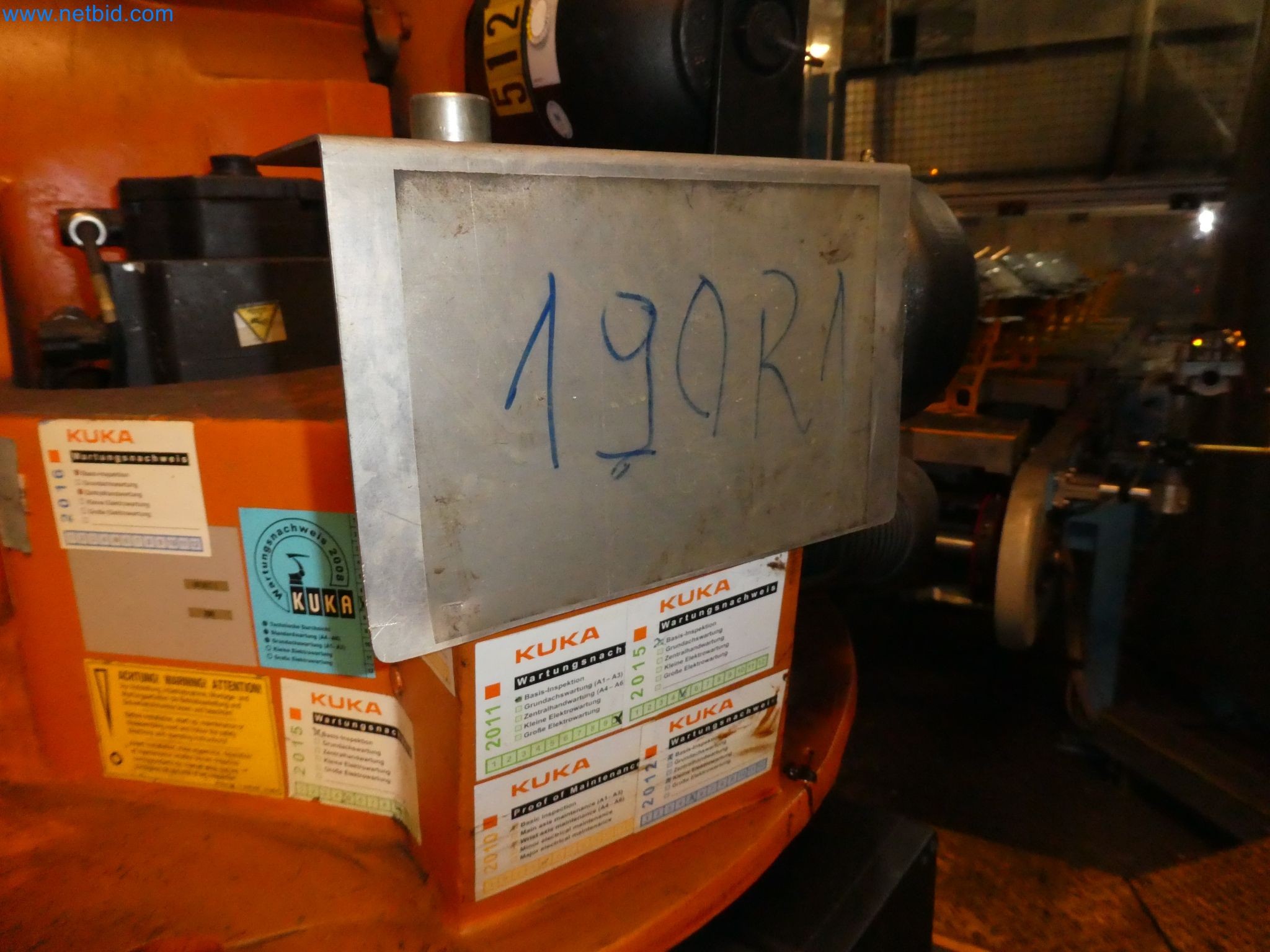 Robots, welding equipment and assembly accessories from the automotive industry-107