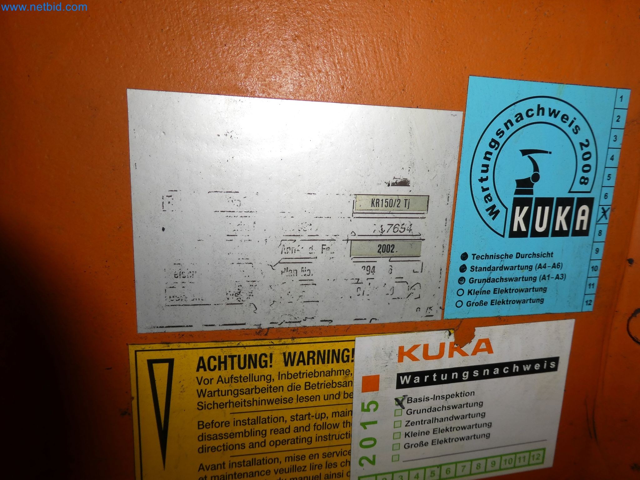 Robots, welding equipment and assembly accessories from the automotive industry-117