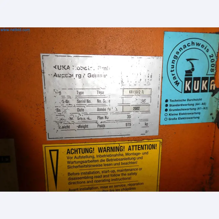 Robots, welding equipment and assembly accessories from the automotive industry-120