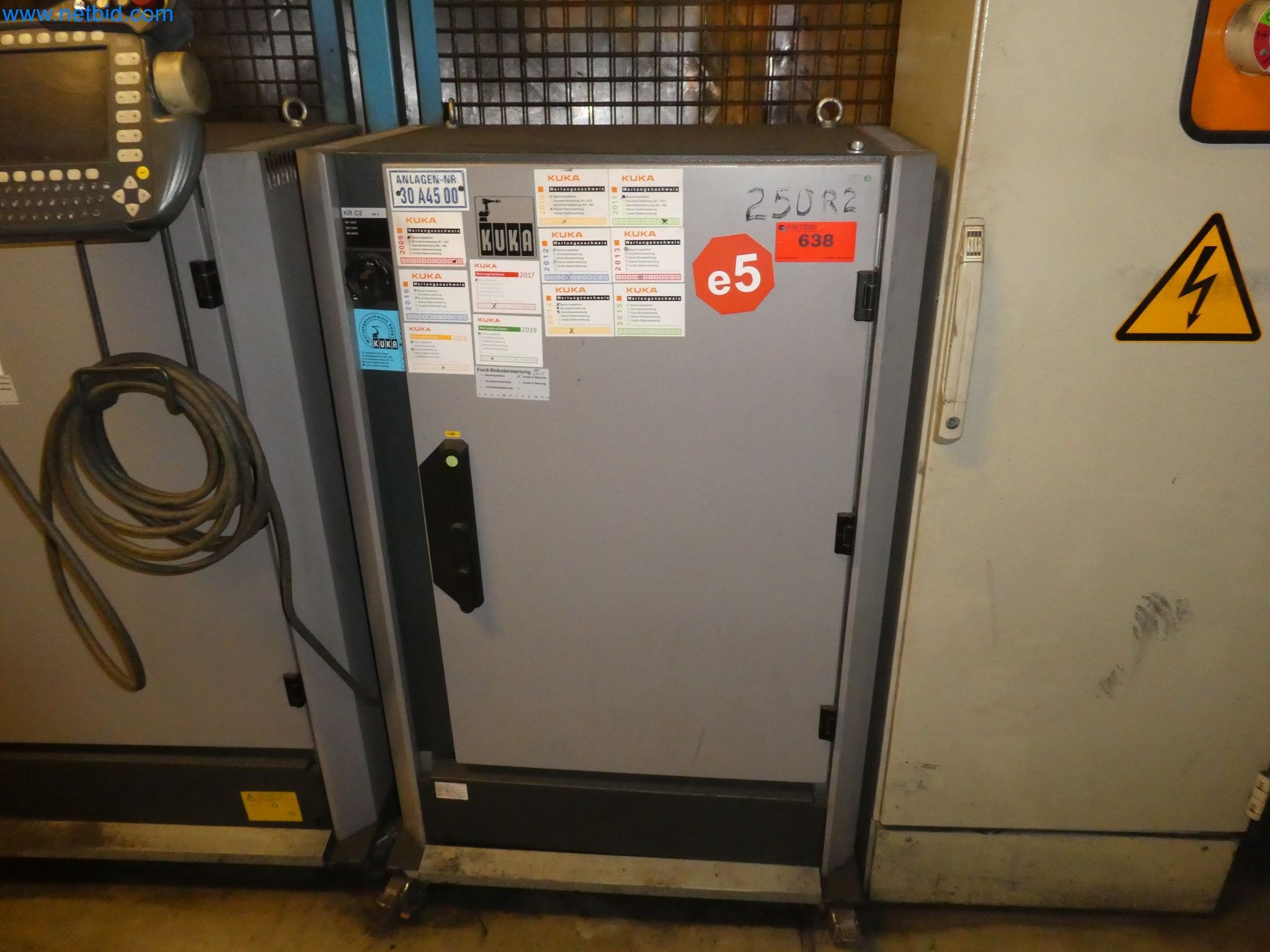 Robots, welding equipment and assembly accessories from the automotive industry-130