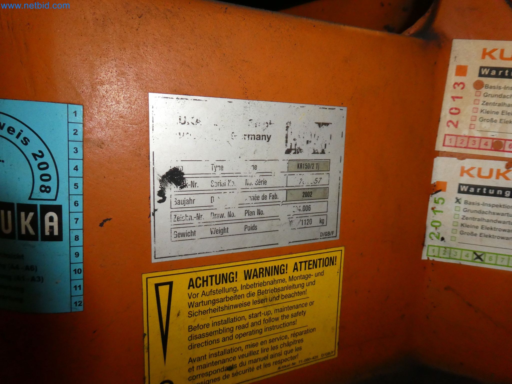 Robots, welding equipment and assembly accessories from the automotive industry-134