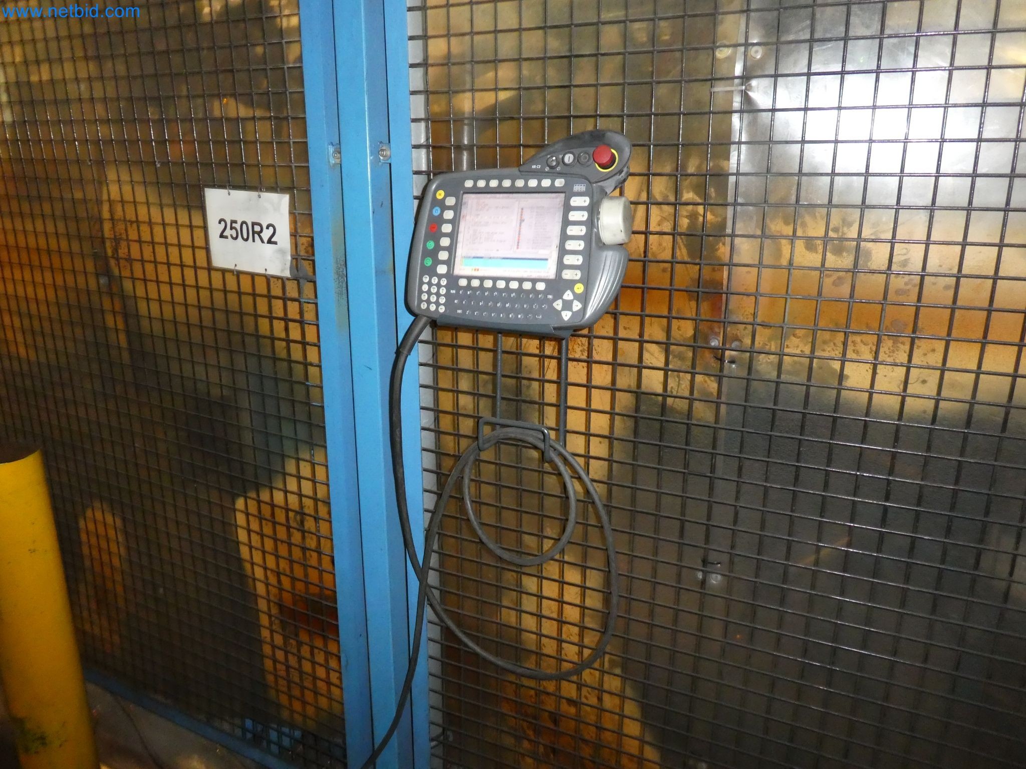 Robots, welding equipment and assembly accessories from the automotive industry-135