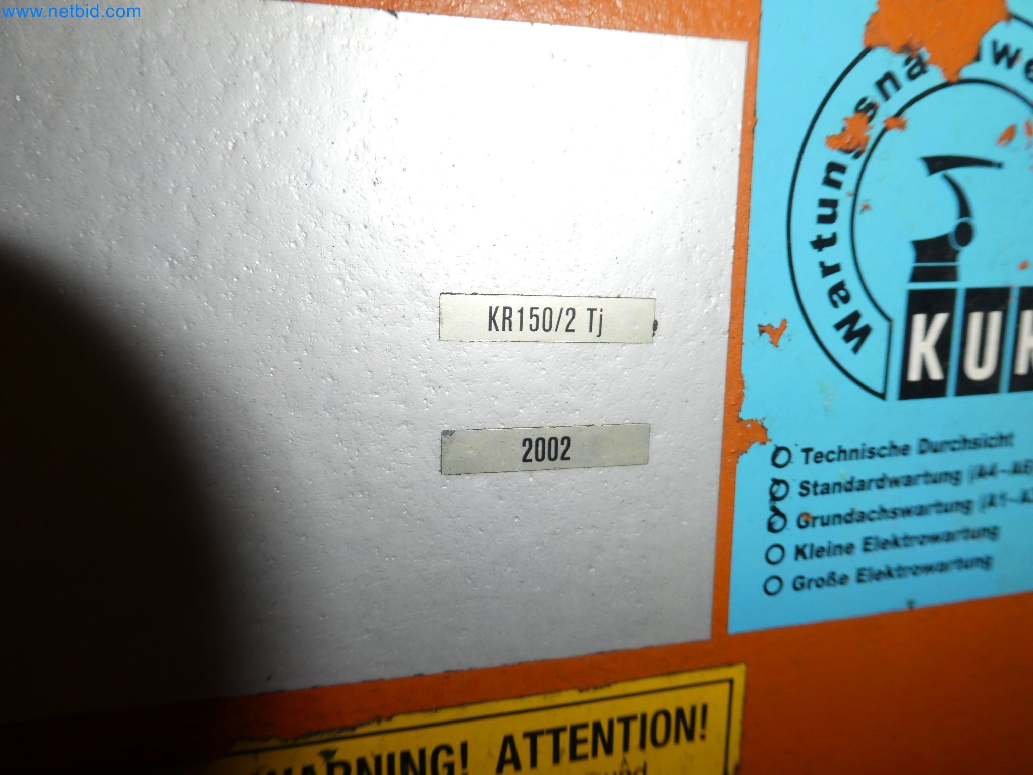 Robots, welding equipment and assembly accessories from the automotive industry-36