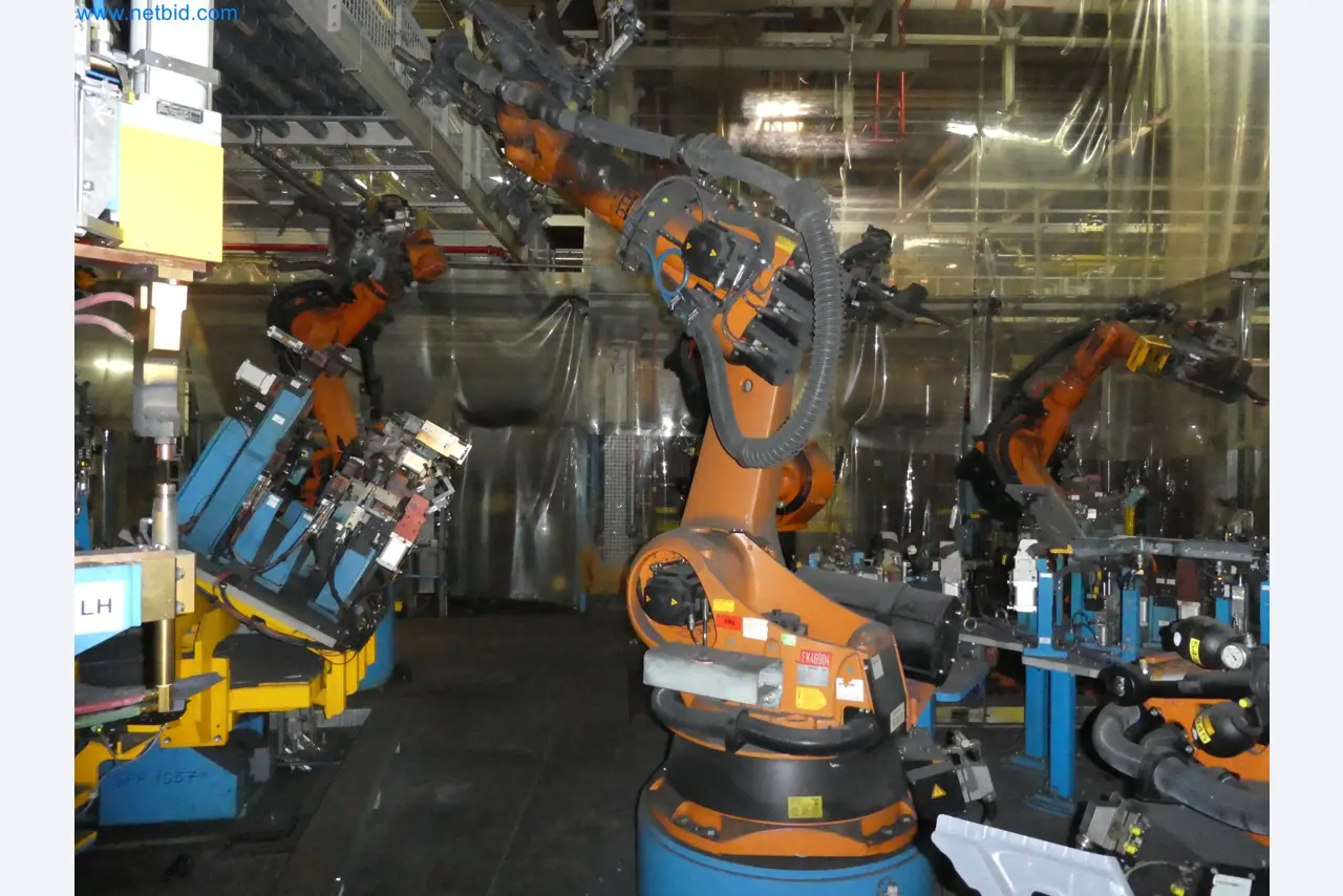 Robots, welding equipment and assembly accessories from the automotive industry-45