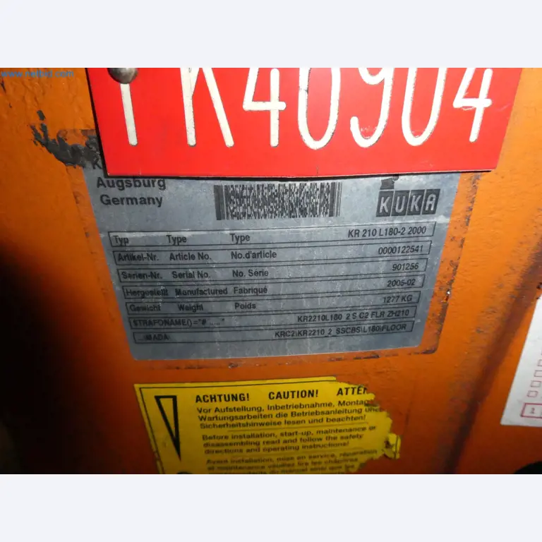 Robots, welding equipment and assembly accessories from the automotive industry-47