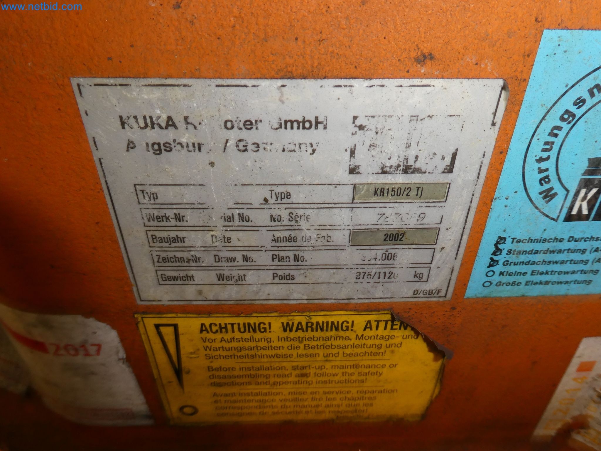 Robots, welding equipment and assembly accessories from the automotive industry-48