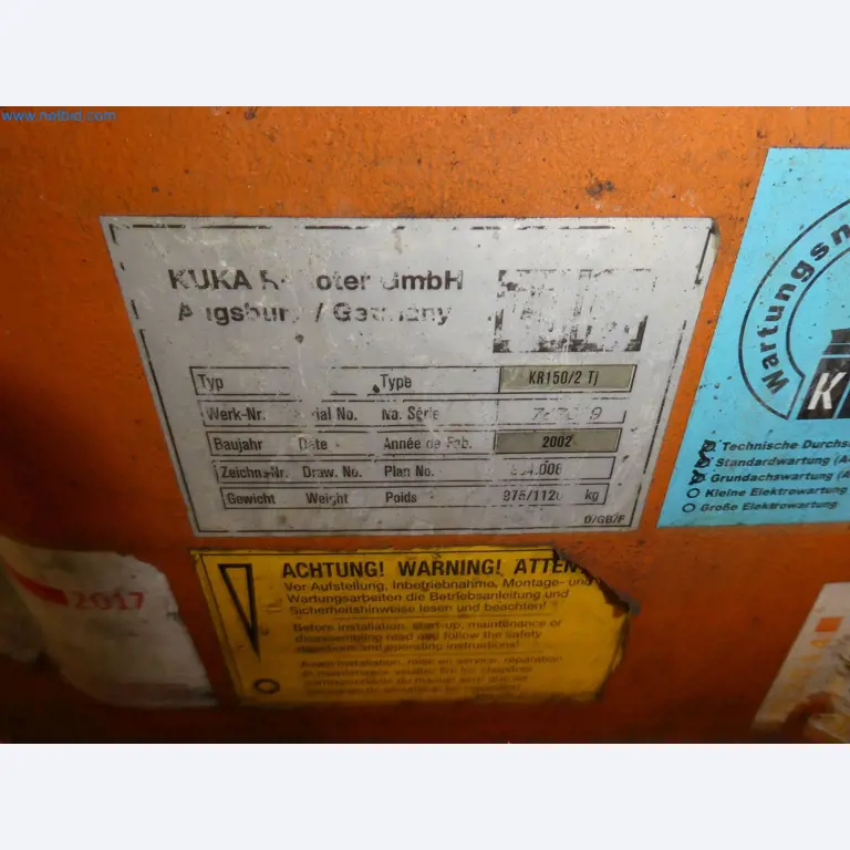 Robots, welding equipment and assembly accessories from the automotive industry-48