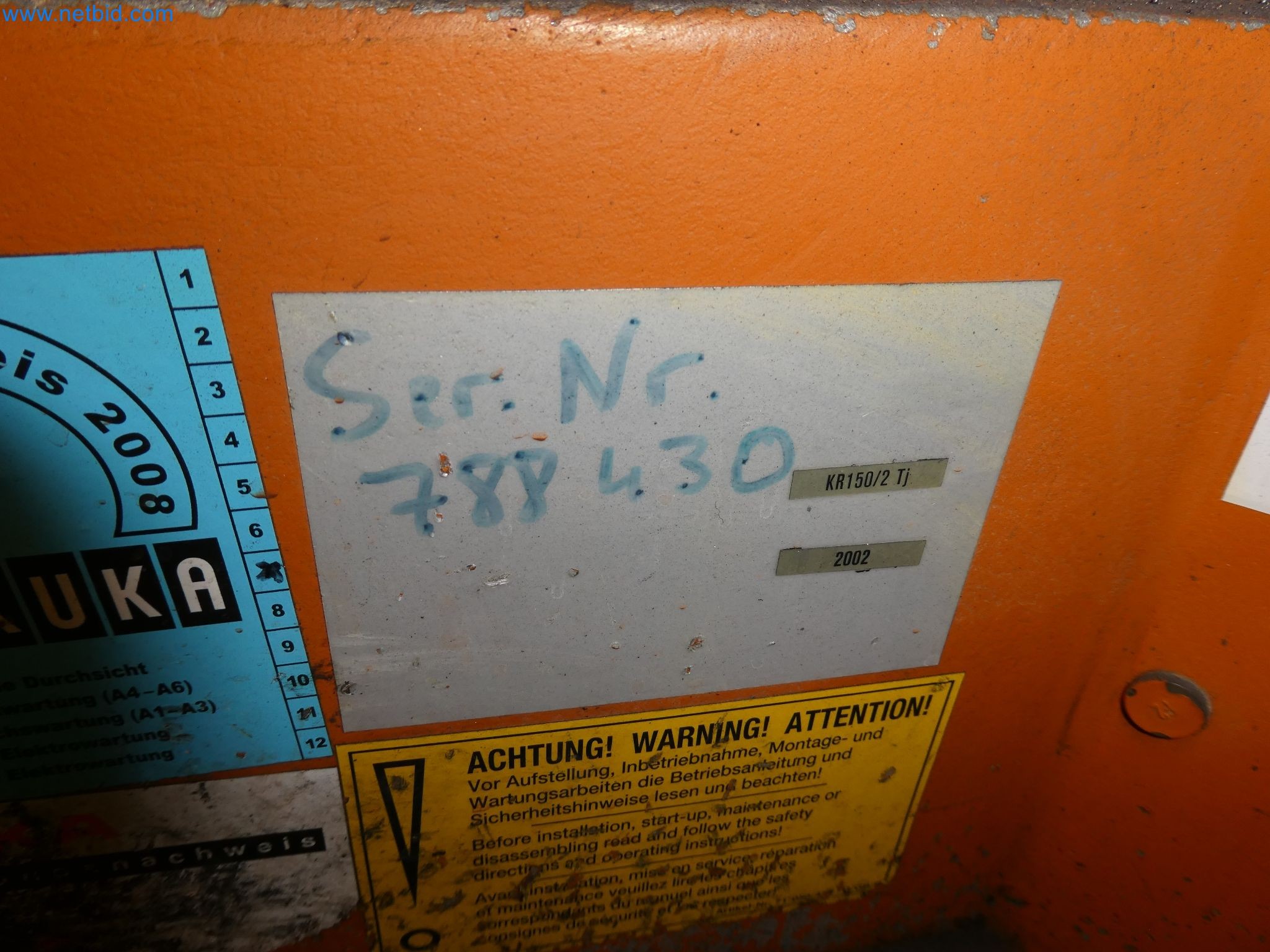 Robots, welding equipment and assembly accessories from the automotive industry-4