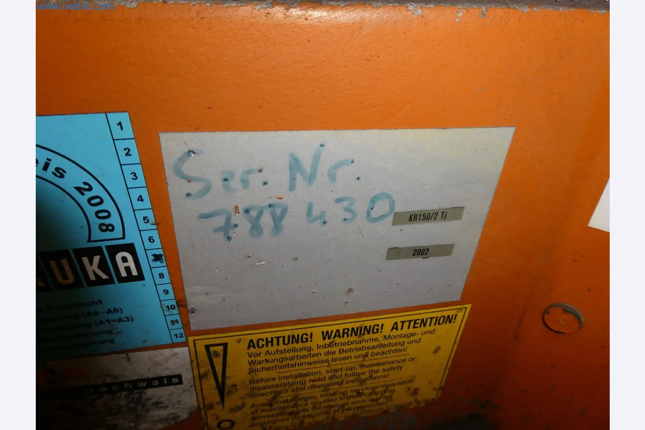 Robots, welding equipment and assembly accessories from the automotive industry-4