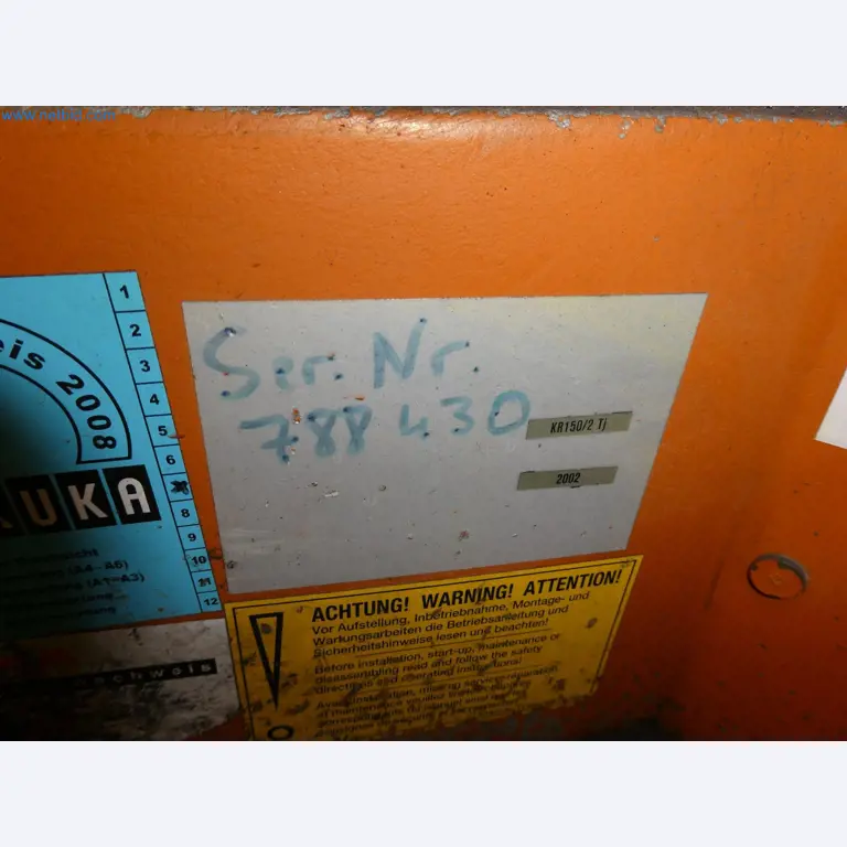 Robots, welding equipment and assembly accessories from the automotive industry-4