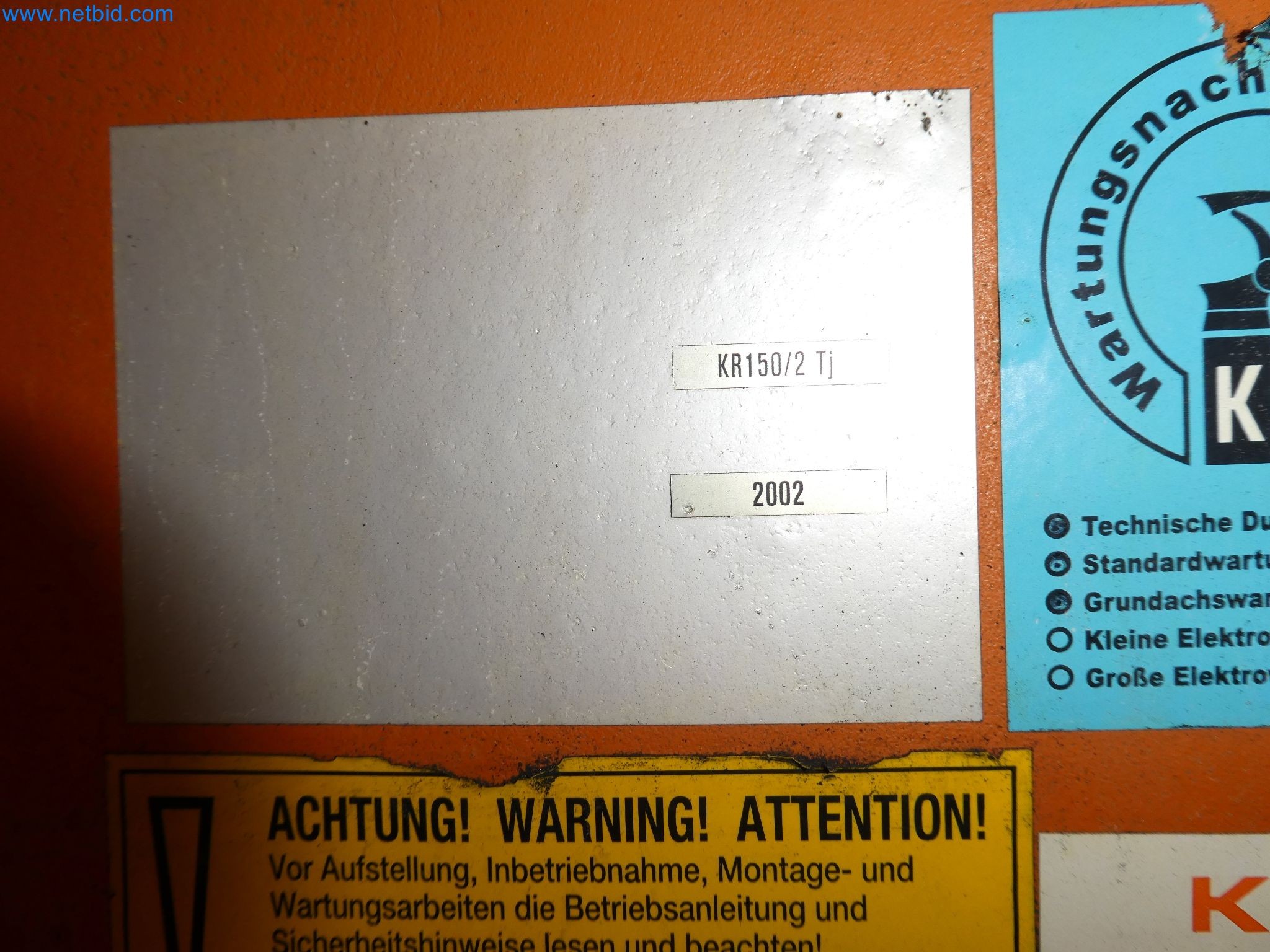 Robots, welding equipment and assembly accessories from the automotive industry-66