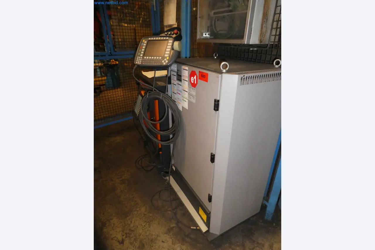 Robots, welding equipment and assembly accessories from the automotive industry-86