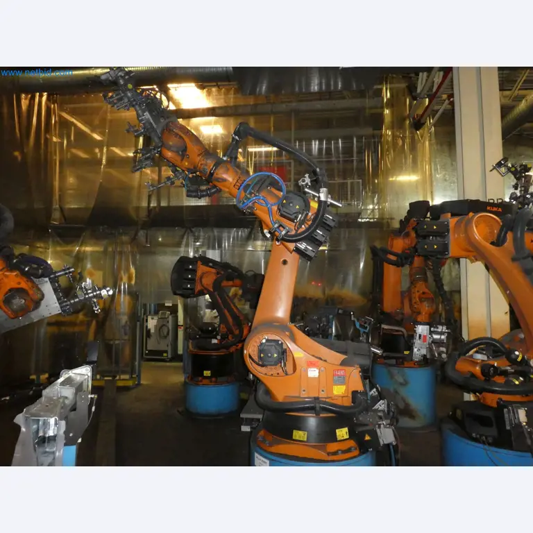 Robots, welding equipment and assembly accessories from the automotive industry-88