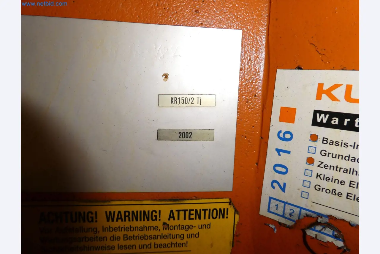 Robots, welding equipment and assembly accessories from the automotive industry-99