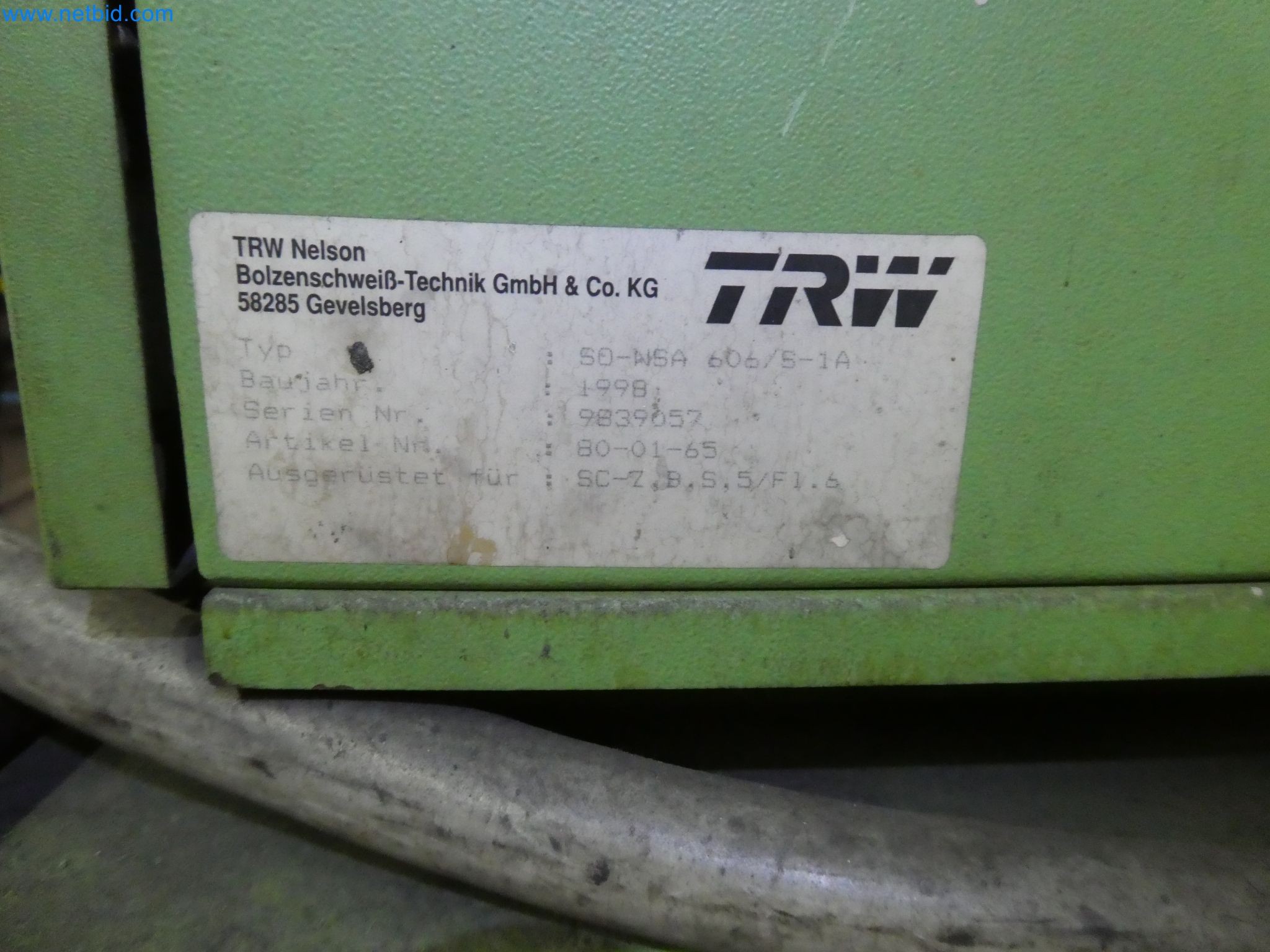 Roboti, varilna oprema in pripomočki za montažo iz avtomobilske industrije-2